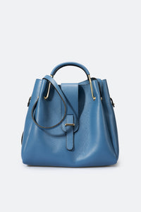 Modrá